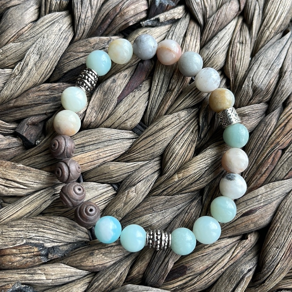 Hand crafted hand made Beaded Stretch bracelet
